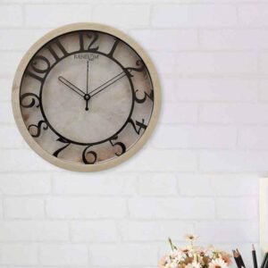 wall clock illusion wall clock small 1.jpg